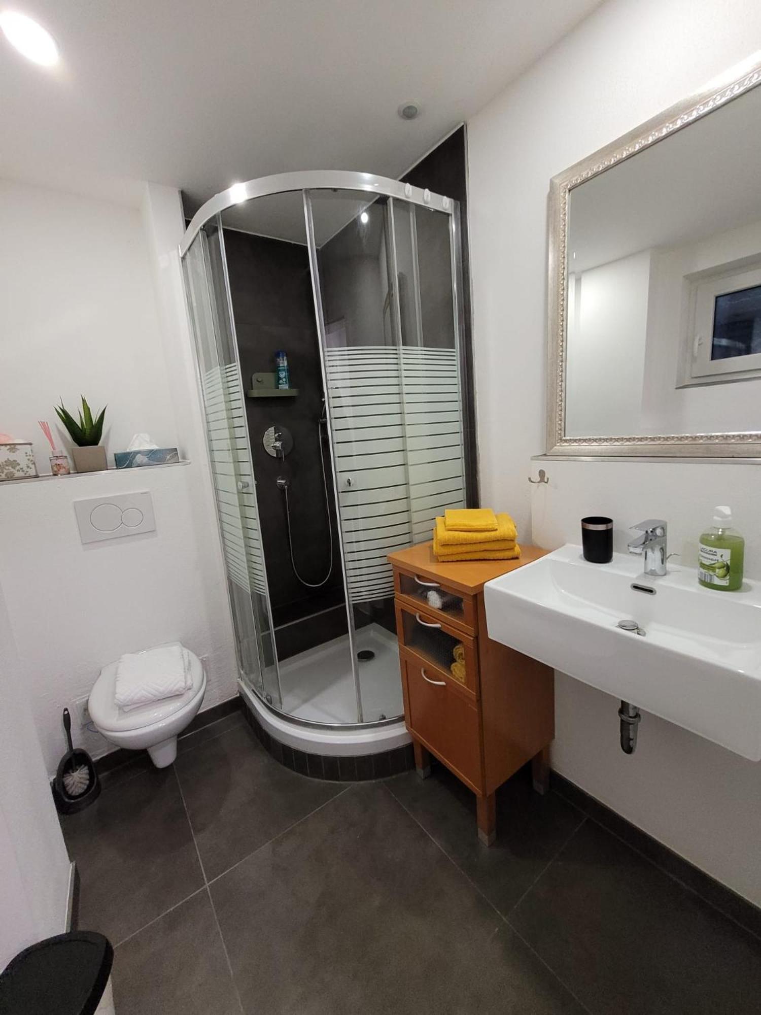 Grosszuegiges Appartement In Der Festspielstadt Bad Hersfeld Bagian luar foto